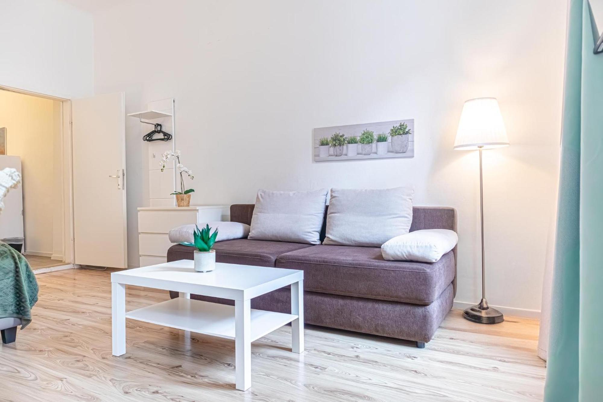 ウィーンBudget-Friendly 2Br Apt With Great Locationアパートメント エクステリア 写真