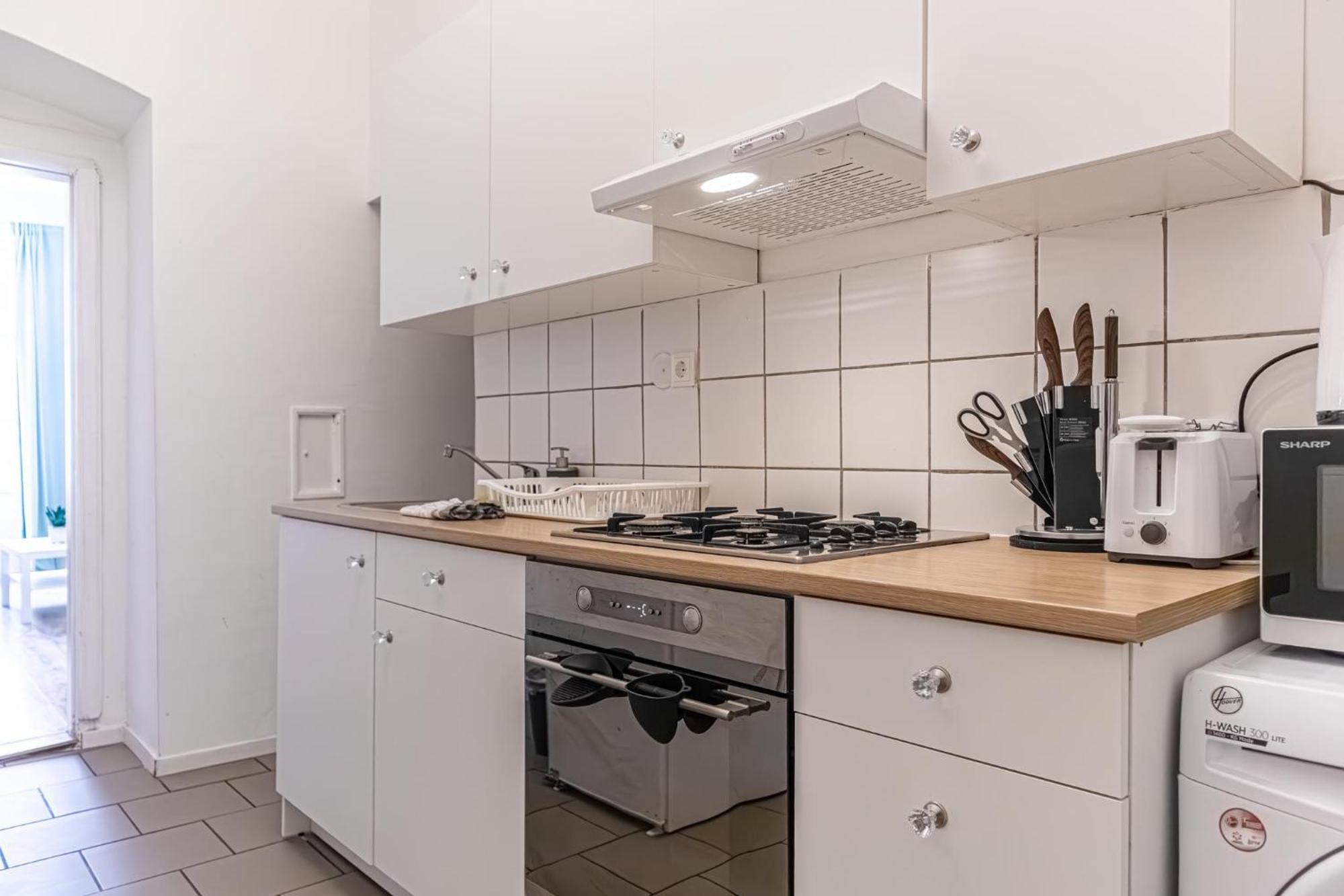 ウィーンBudget-Friendly 2Br Apt With Great Locationアパートメント エクステリア 写真